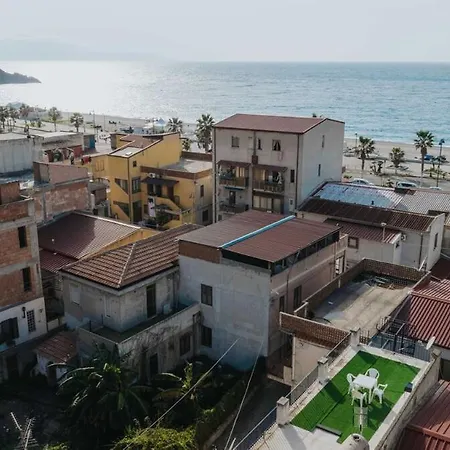 Apartment Con Vista Palmi