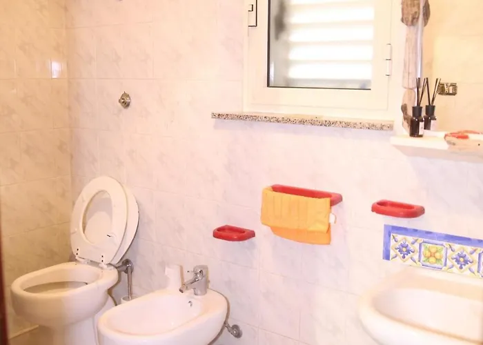 Con Vista * 帕尔米